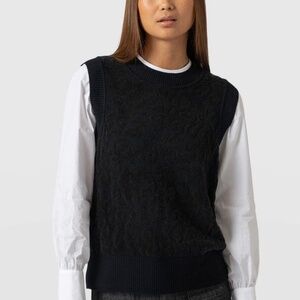 XS Saint and Sophia Wren Sleeveless Knit Sweater Vest  black